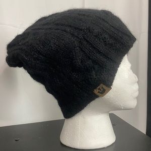 Black cable knit beanie
